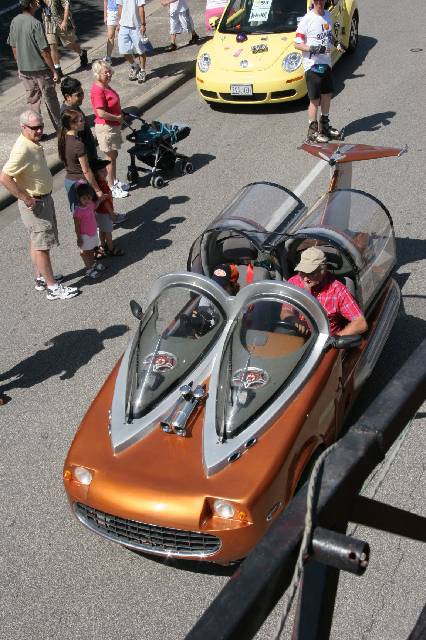 v2006_ArtCar_3_Parade 066 